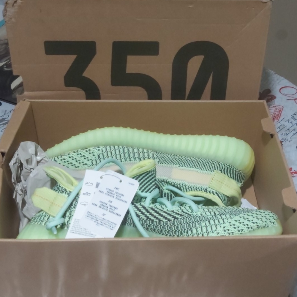 Adidas Yeezy, New, authentic